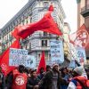 fenomeno Sardine a Napoli, per la prima volta in Italia, hanno manifestato invece le Sardine Nere.