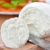 Mozzarella di bufala campana dop, tra cultura e cibo