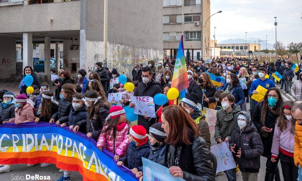 Una passeggiata per la pace a Frattamaggiore