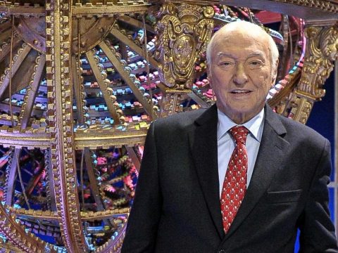 E' morto Piero Angela giornalista e conduttore televisivo, aveva 93 anni