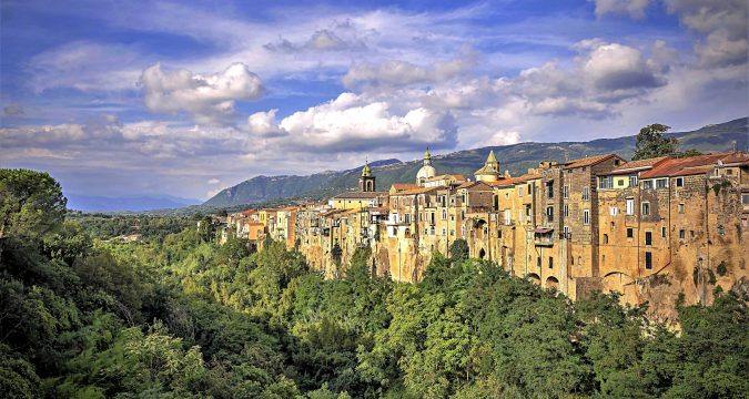 L’antico borgo di Sant’Agata dei Goti