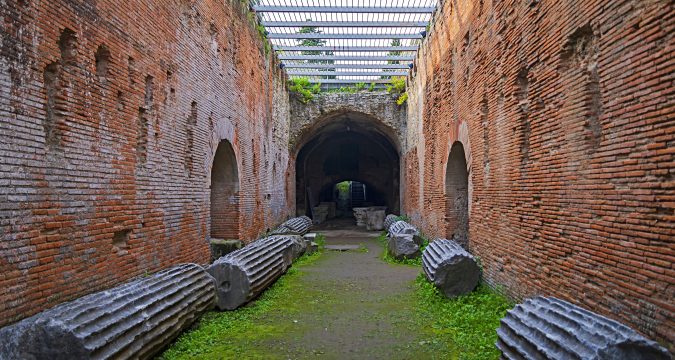 L’Anfiteatro Flavio di Pozzuoli, il gemello del Colosseo