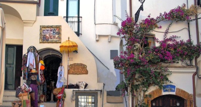 Sperlonga, una Perla del Tirreno