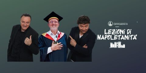 Lezioni di napoletanità, lo spettacolo con il trio De Luca, D'Angiò e Colella ad Acerra