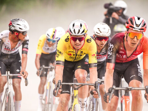 Van Aert trionfa a Siena, Del Toro nella storia del Giro d'Italia