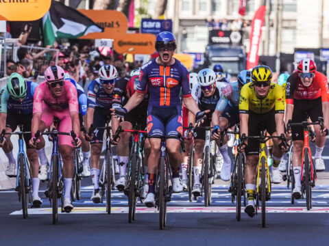 Giro d’Italia 2025: Festival Olandese a Lecce e Novità per la Prossima Tappa