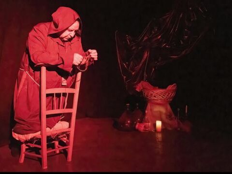 "Aniello Vintitrè" al Teatro Instabile di Napoli: una storia toccante tra realtà e illusione