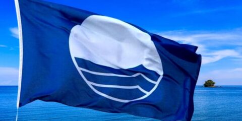 Bandiere Blu 2025: 246 Comuni e 84 Approdi Turistici premiati per la Sostenibilità Ambientale