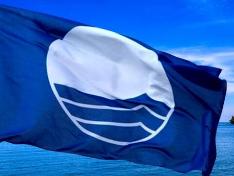 Bandiere Blu 2025: 246 Comuni e 84 Approdi Turistici premiati per la Sostenibilità Ambientale