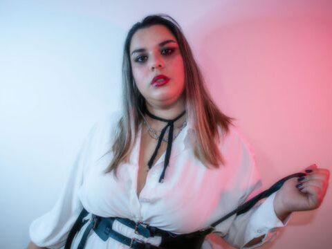 Federica Casiglia torna con "Eva": un inno alla libertà personale