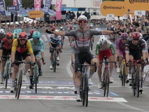 Giro d'Italia 2025: Drammaticità e Adrenalina sull’Asfalto