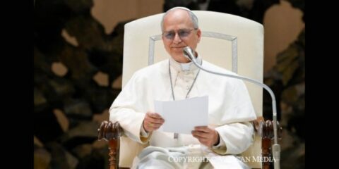 Papa Leone XIV lancia un appello globale agli operatori della comunicazione: "Costruiamo la pace con le parole"