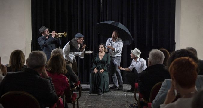 Racconti per Ricominciare 2025: Il Festival Green del Teatro al tramonto in Campania