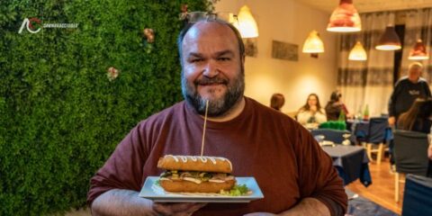 Sapori di Napoli: dove il fritto diventa arte e tradizione partenopea e conquista il mondo