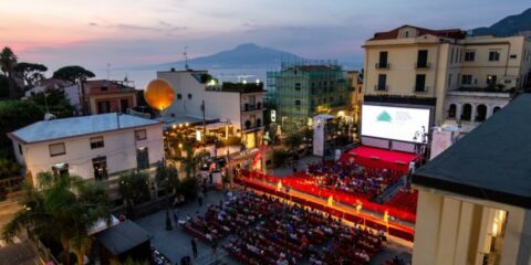 Social World Film Festival 2025: la 15a edizione presentata a Cannes, appuntamento a Vico Equense dal 22 al 29 giugno