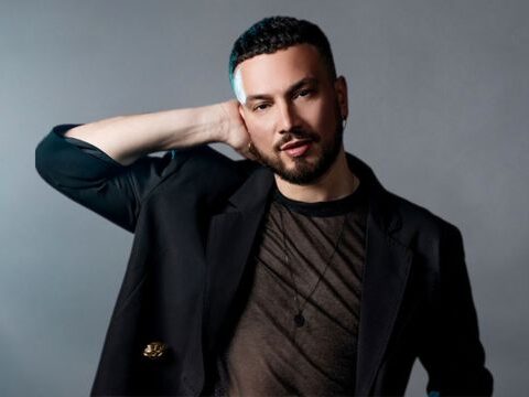 Antonino lancia “Un’ora d’amore”: il nuovo singolo che anticipa l’album evento “VENTI25”