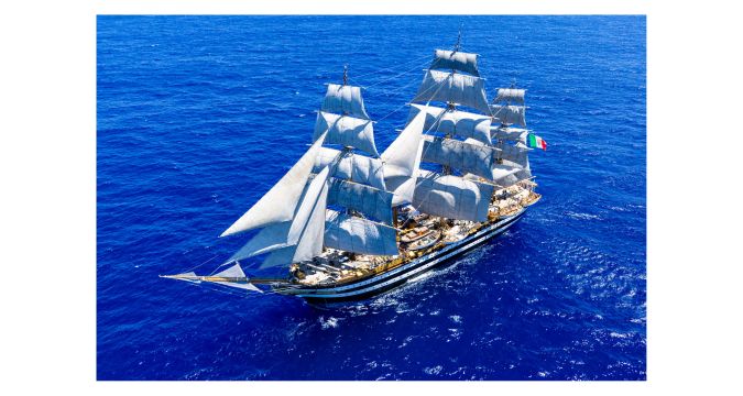 Vespucci incontra l'Arte: Jago si racconta a Napoli - Un evento straordinario tra Scultura e Mare