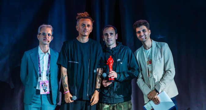 Zerocalcare trionfa a COMICON 2025: "Quando muori resta a me" vince come Miglior Fumetto!