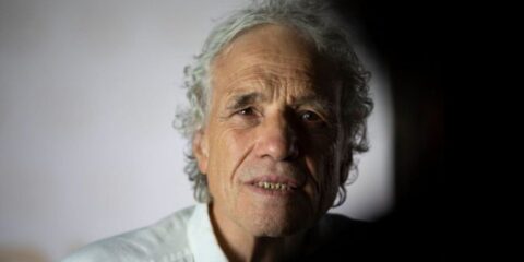 Abel Ferrara riceve il premio al Ministero della Cultura per il film Turn in the Wound