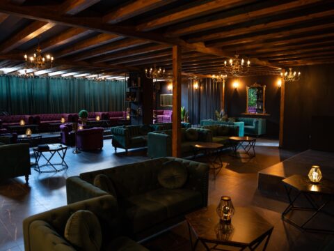 Il Luxury Club di Bologna ospiterà, giovedì 17 luglio, una serata che promette di essere tra le più attese dell’estate cittadina.