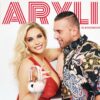 Una coppia anche nella musica: Francesca Cipriani e Alessandro Rossi firmano “Marylin”, singolo pop estivo che mescola twist anni ’60, beat elettronici e un messaggio di libertà autoironica. Disponibile su tutte le piattaforme digitali.
