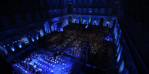 Due serate imperdibili tra danza, musica classica e rock: il festival “Un’Estate da RE” chiude in bellezza alla Reggia di Caserta con i grandi nomi del Teatro alla Scala e Edoardo Bennato.
