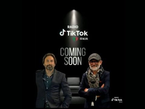 Max Farace e Antonio Centomani presentano YES US INTERACTION su Radio TikTok Italia