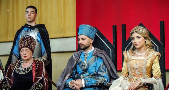 Corteo storico medievale di Alla Tavola della Principessa Costanza a Teggiano 2025