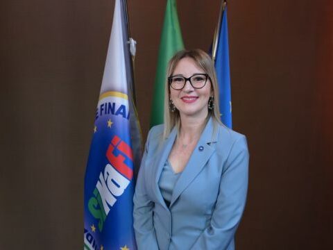 Segretario Generale SINAFI Stefania Castricone durante incontro al MEF