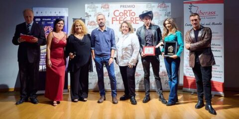 Corto Flegreo 2026, il cinema dà voce ai giovani e accende il futuro del Sud Corto Flegreo 2026 a Napoli, premiazione dei vincitori del Festival e di 48H Flegree
