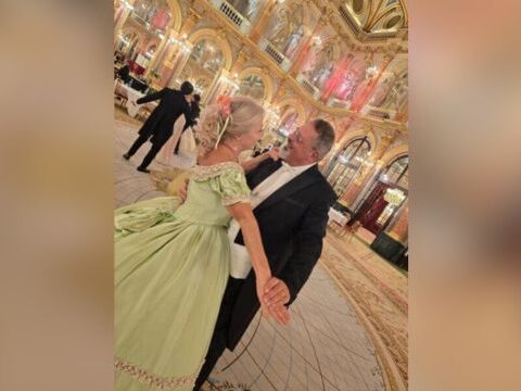 Gran Valzer a Napoli, concerto di musica classica e danze storiche all’Aeroporto Militare di Capodichino