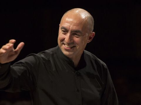Marco Angius dirige l’Orchestra dell’Accademia Teatro alla Scala al concerto inaugurale dell’Associazione Scarlatti a Napoli.